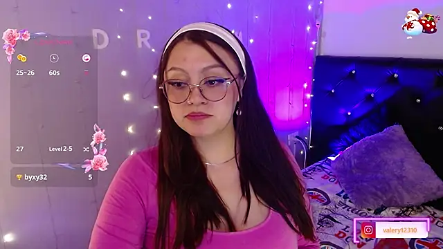 Snapshot of sweet_valery21 chatting on 01.15.25 sweet valery21 online show from 01.15.25