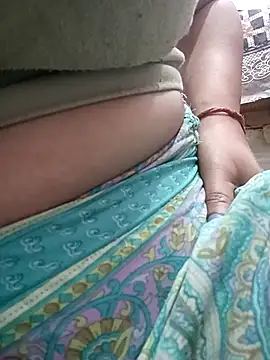 cute-mahek online show from 02.20.26