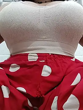cute-mahek online show from 07.22.26