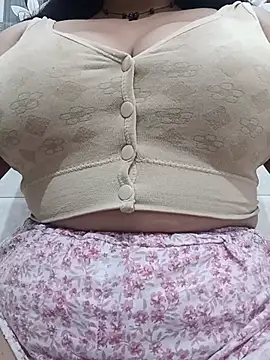 cute-mahek online show from 07.31.26