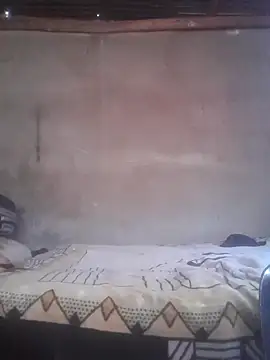 Snapshot of Kahlegodaddy chatting on 12.11.24 Kahlegodaddy online show from 12.11.24