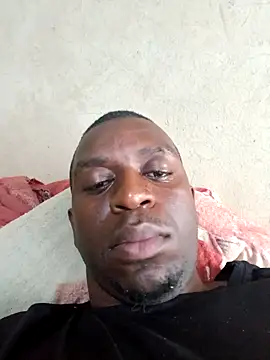 Snapshot of Kahlegodaddy chatting on 12.14.25 Kahlegodaddy online show from 12.14.25