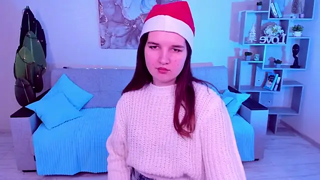 Snapshot of BonneyLove chatting on 12.09.24 BonneyLove online show from 12.09.24