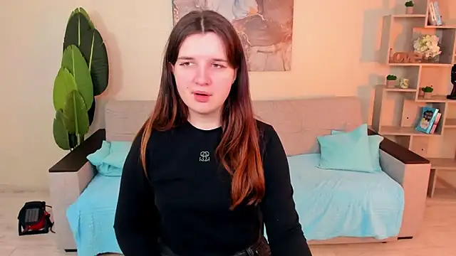 Snapshot of BonneyLove chatting on 03.09.25 BonneyLove online show from 03.09.25