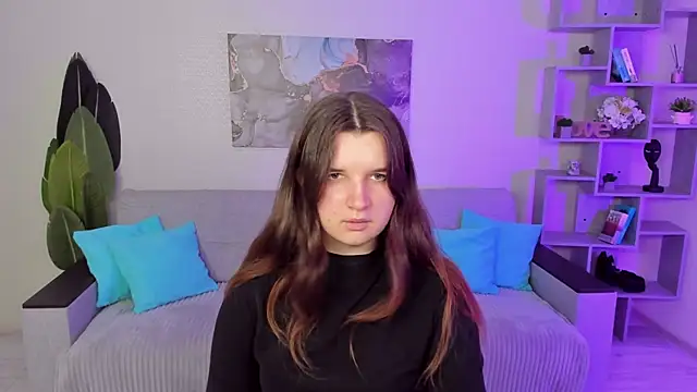 Snapshot of BonneyLove chatting on 09.09.25 BonneyLove online show from 09.09.25