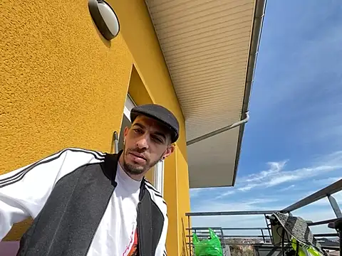 Rebeu313 online show from 03.02.25