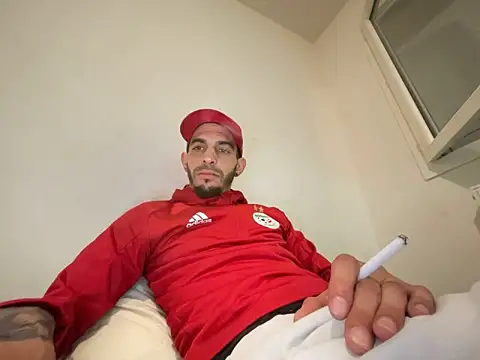 Rebeu313 online show from 12.16.25