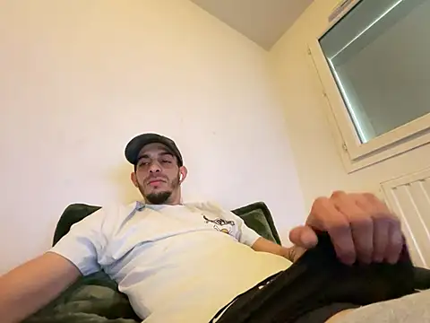 Rebeu313 online show from 01.14.26