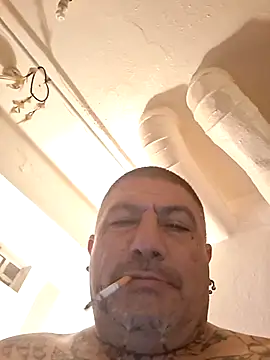 Snapshot of B_DOGG69 chatting on 08.08.26 B DOGG69 online show from 08.08.26