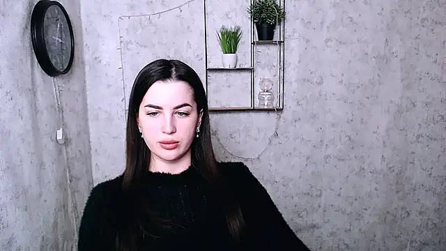 Snapshot of DivaKaily_ chatting on 12.04.24 DivaKaily  online show from 12.04.24