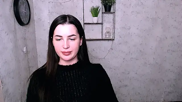 Snapshot of DivaKaily_ chatting on 12.15.24 DivaKaily  online show from 12.15.24