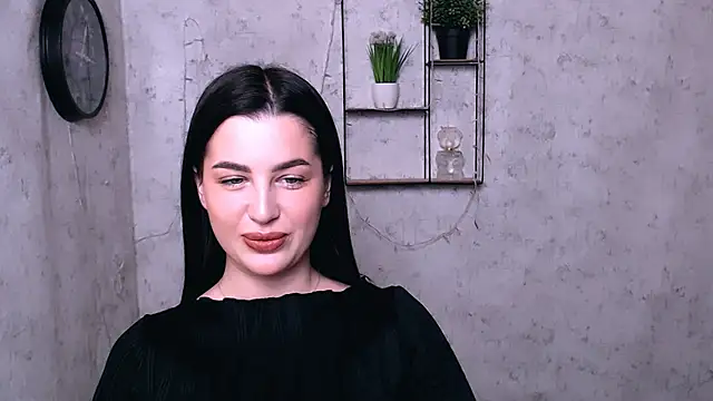 Snapshot of DivaKaily_ chatting on 01.23.25 DivaKaily  online show from 01.23.25