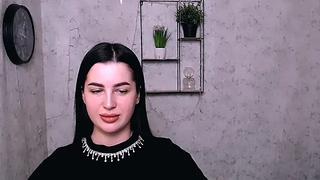 Snapshot of DivaKaily_ chatting on 01.24.25 DivaKaily  online show from 01.24.25