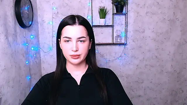 Snapshot of DivaKaily_ chatting on 02.04.25 DivaKaily  online show from 02.04.25