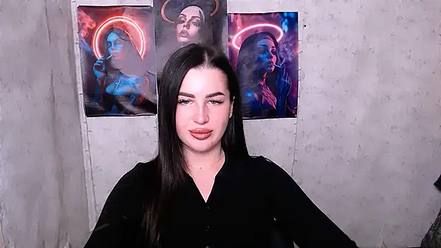 Snapshot of DivaKaily_ chatting on 10.08.25 DivaKaily  online show from 10.08.25