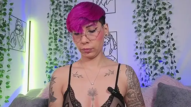 MiaMorgan  online show from 04.23.26