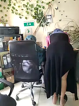 Snapshot of NAJWA-ARAB chatting on 02.06.25 NAJWA-ARAB online show from 02.06.25