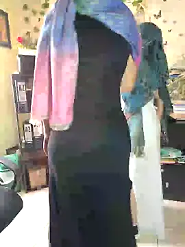 Snapshot of NAJWA-ARAB chatting on 02.12.25 NAJWA-ARAB online show from 02.12.25