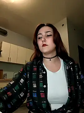 Snapshot of MiaStika chatting on 12.06.24 MiaStika online show from 12.06.24