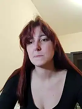 Snapshot of MiaStika chatting on 12.14.24 MiaStika online show from 12.14.24