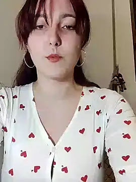 Snapshot of MiaStika chatting on 01.14.25 MiaStika online show from 01.14.25