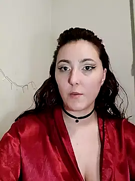 Snapshot of MiaStika chatting on 02.12.25 MiaStika online show from 02.12.25