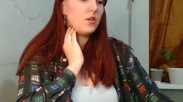 Snapshot of MiaStika chatting on 02.27.25 MiaStika online show from 02.27.25