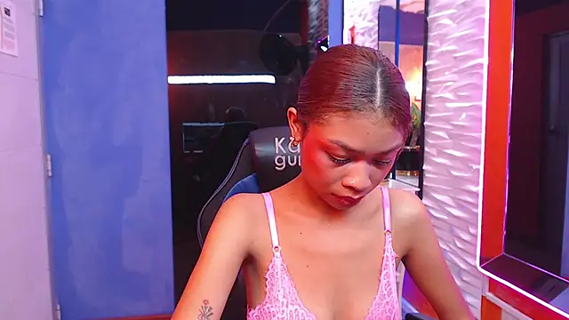 Perla prg online show from 02.28.25