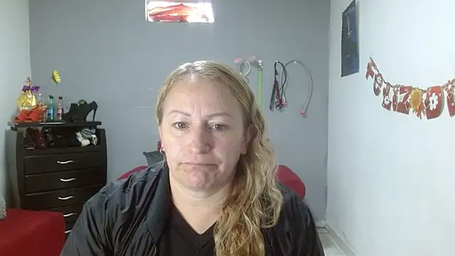 emperabigbootybigass online show from 03.05.25