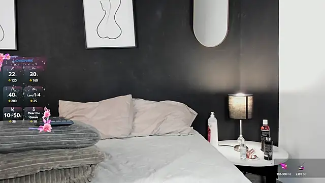 Snapshot of Lilith_dh chatting on 03.10.25 Lilith dh online show from 03.10.25