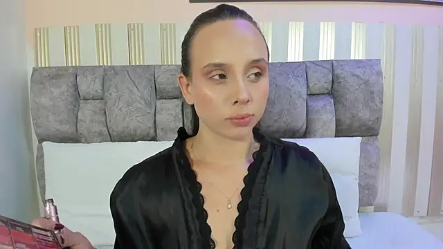 Snapshot of nova_lane chatting on 06.27.26 nova lane online show from 06.27.26