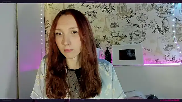 LisaIcon online show from 12.17.24