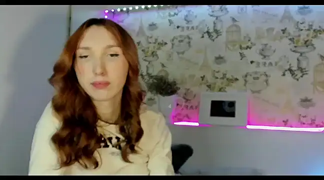 LisaIcon online show from 01.12.25