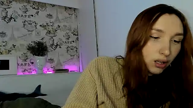 LisaIcon online show from 02.08.25