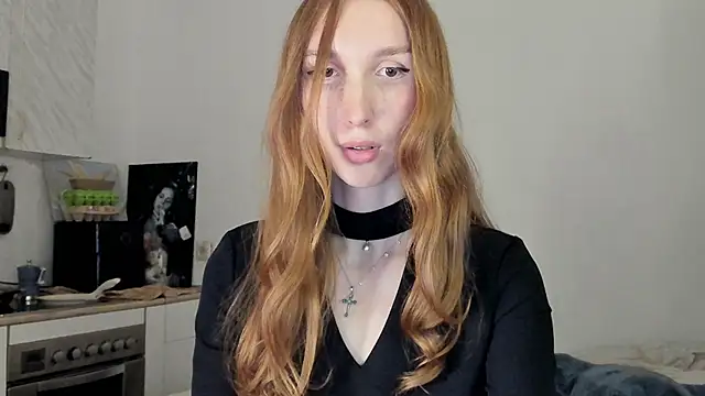 LisaIcon online show from 02.12.26