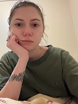 emilycoco online show from 02.20.26