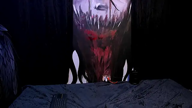 Kylie-fox online show from 10.17.25