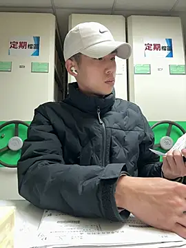 Benson18y online show from 03.21.25