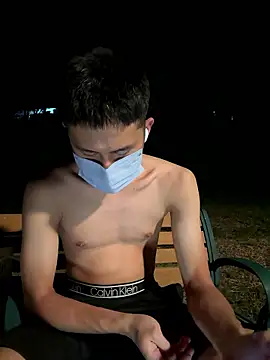 Benson18y online show from 09.24.25