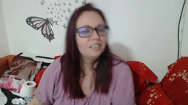 LadyHellene online show from 02.11.25