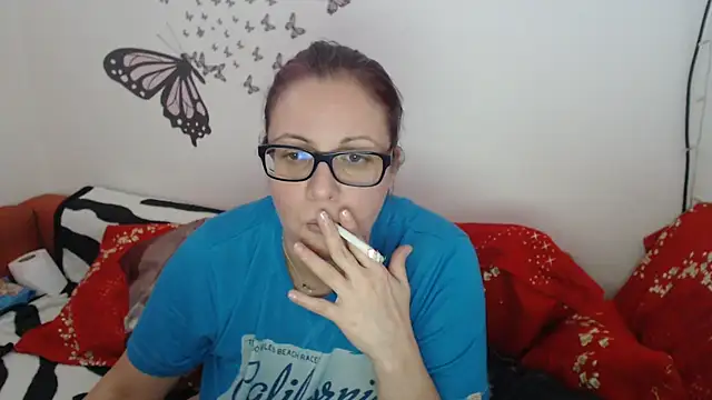 LadyHellene online show from 02.13.25