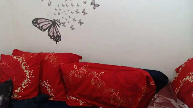 LadyHellene online show from 02.28.25