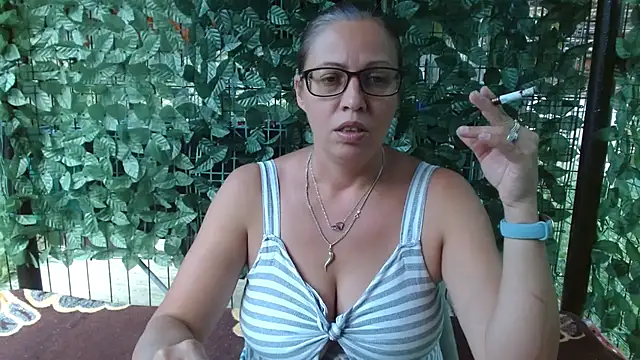 LadyHellene online show from 07.18.26