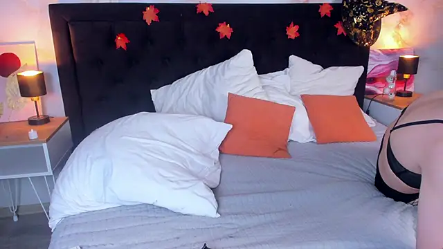 Snapshot of FillDammon chatting on 11.02.25 FillDammon online show from 11.02.25