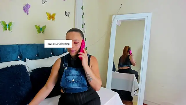 cristalwalker   online show from 10.10.25