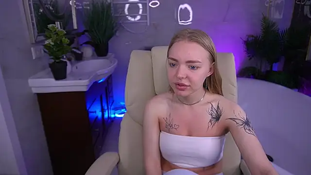EmilySunshineS online show from 06.06.26