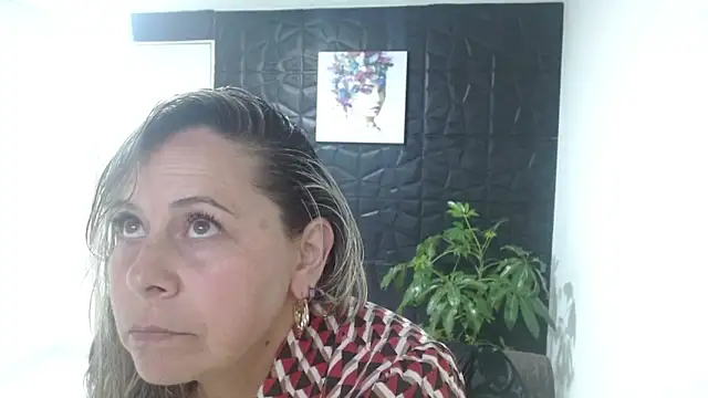 CINTHIA1609 online show from 03.14.25