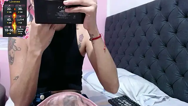 Snapshot of _candy_jade_ chatting on 02.05.25 candy jade online show from 02.05.25