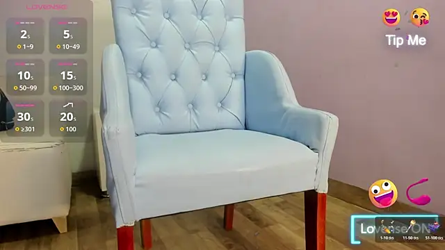 Snapshot of _candy_jade_ chatting on 11.17.25 candy jade online show from 11.17.25