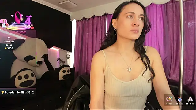 Snapshot of Coral_Gibson chatting on 12.03.25 Coral Gibson online show from 12.03.25